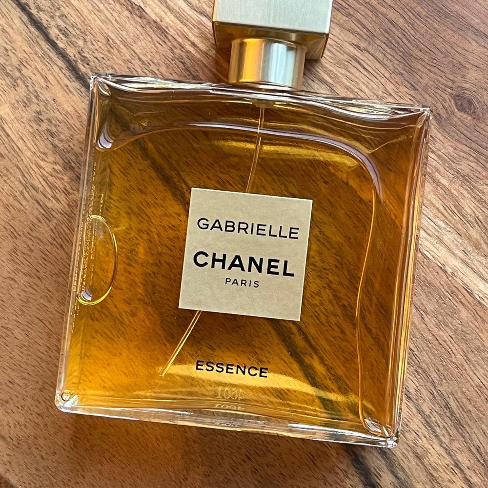 ⭐️CHANEL⭐️ Gabrielle Essence New Unopened 💯Authentic